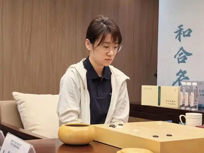 欧冠绝境大逆转！于之莹式神操作助申花险胜 明日决战巴萨